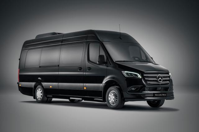 벤츠 스프린터 리무진 외부 사이드